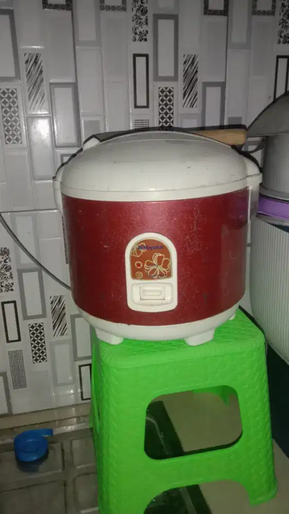 Dijual rice cooker