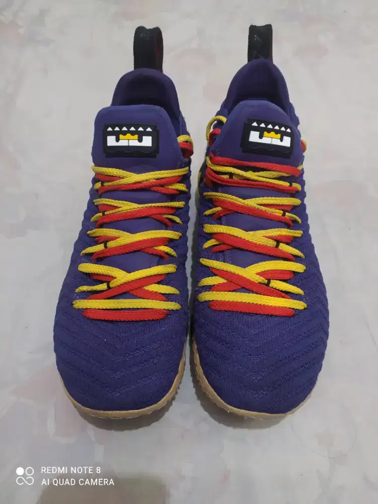 SEPATU BASKET PRIA