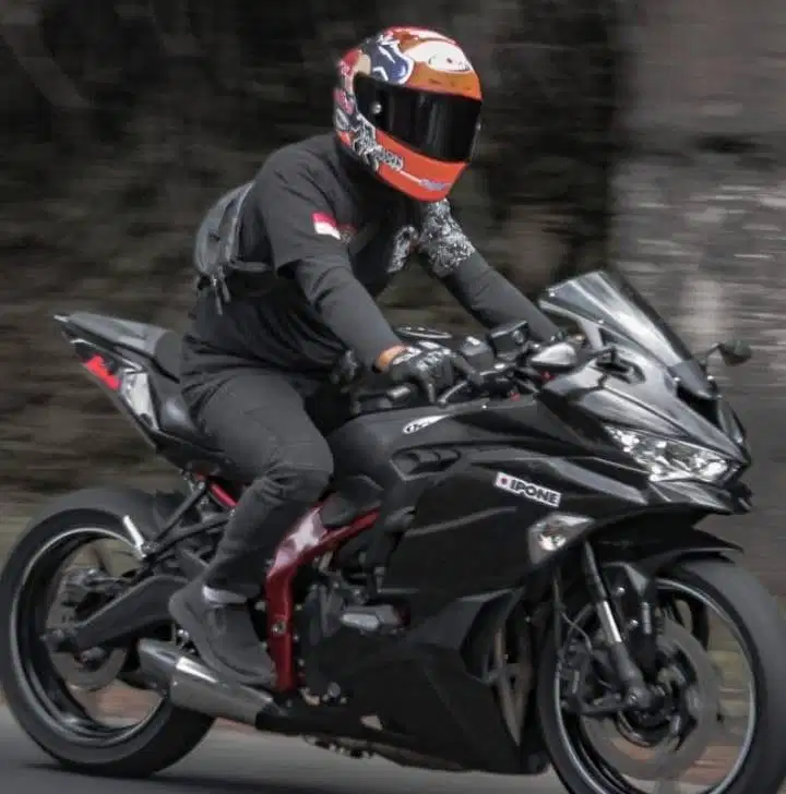 Dijual ZX 25R TAHUN 2020 ABS plat AB tangan pertama