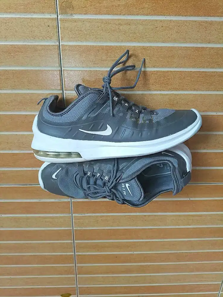 Nike airmax axis uk.42 ori