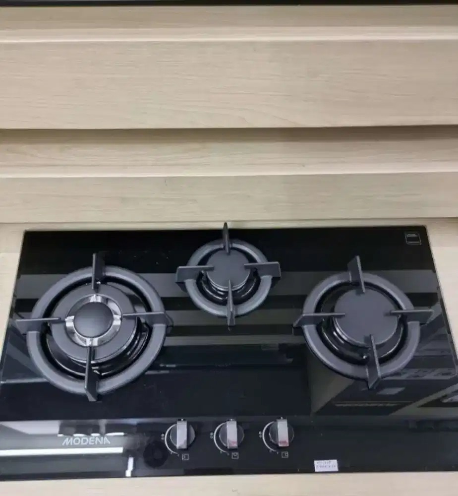 Kompor Tanam Modena 3 Tungku Modena BH-1735