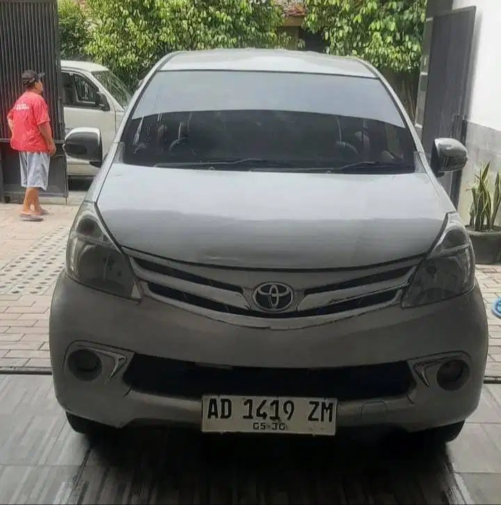 Toyota Avanza 2012 Automatic Transmission (Matic)