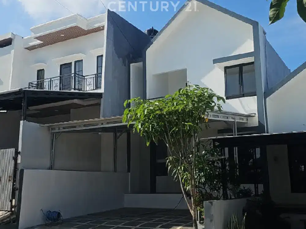 Jual Cepat, Rumah Cantik 2 Lantai Gaya Scandinavian.