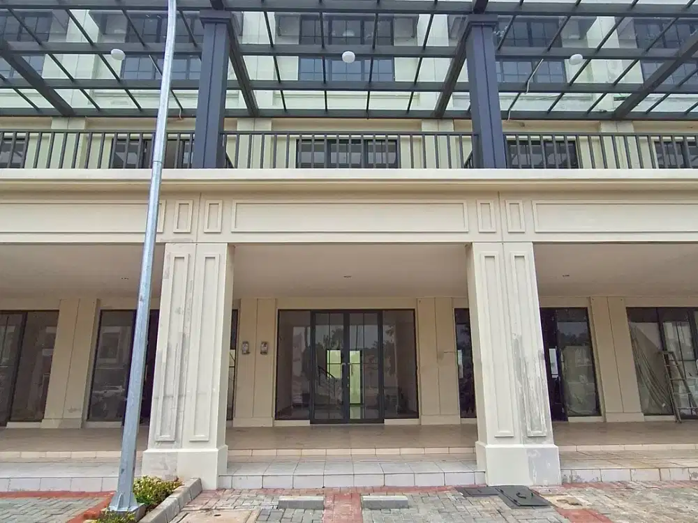 Ruko Premium traffic sangat tinggi di Madison Grande - Gading Serpong