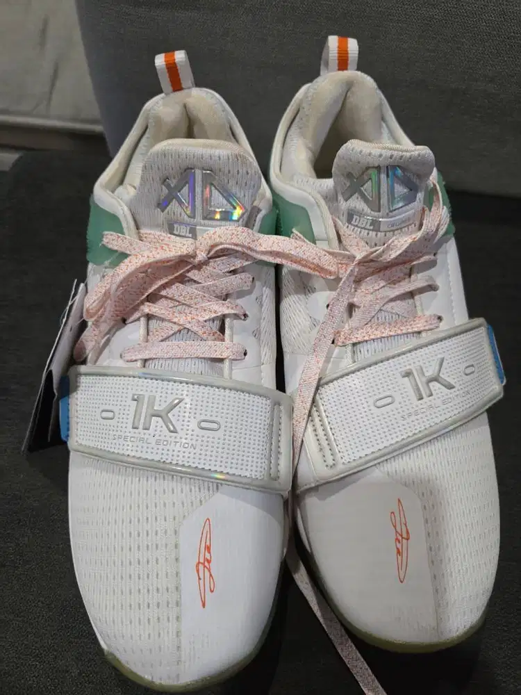 SEPATU BASKET UNISEX