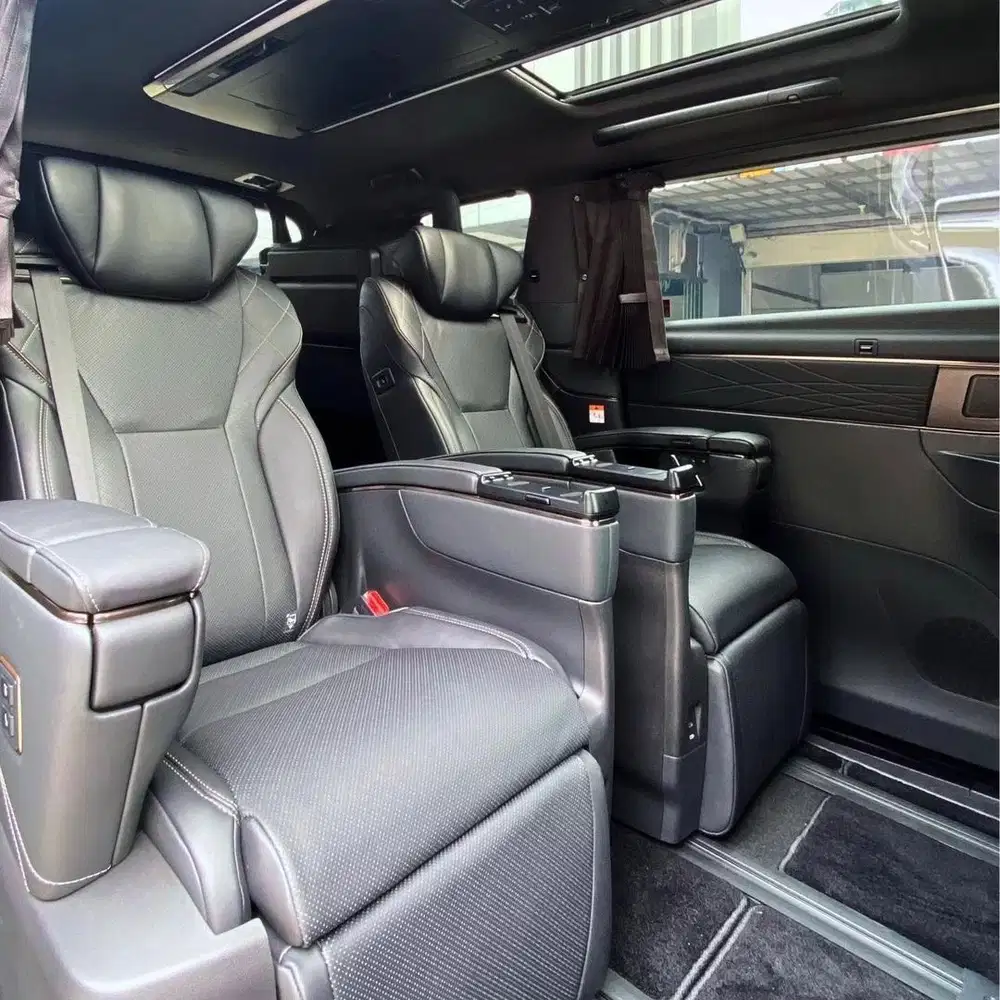 Toyota Alphard 2024 Hybrid