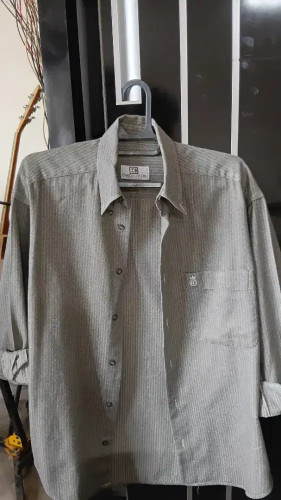 550k dapet 4 item Kemeja EC, Jaket Baleno, Topi Reebok, Sepatu Lacoste