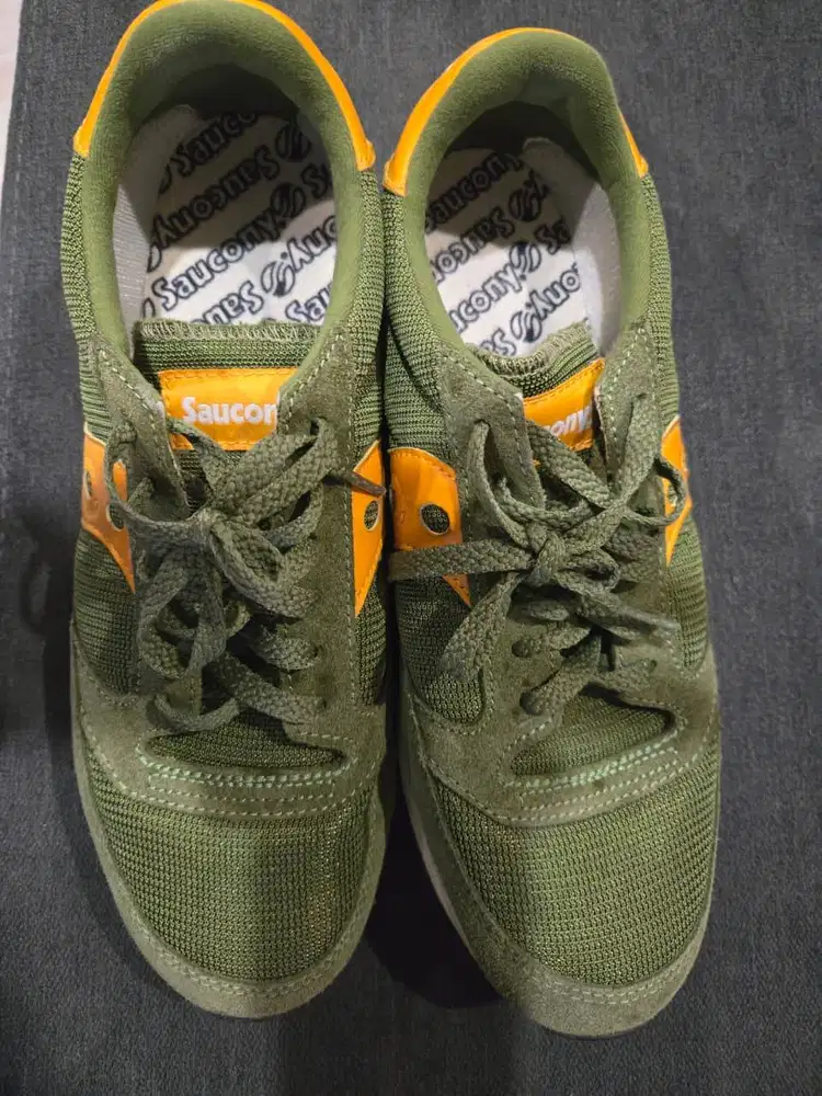 SEPATU SAUCONY HIJAU