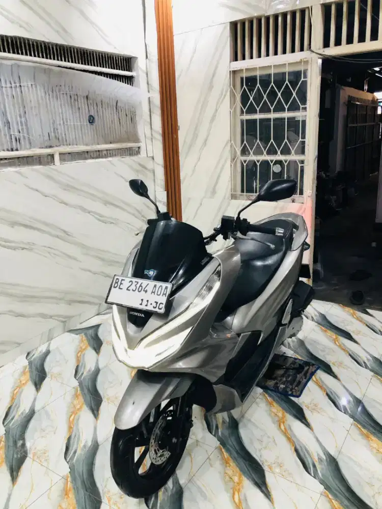 PCX NEW ISTIMEWA 2020 Pajak Hidup