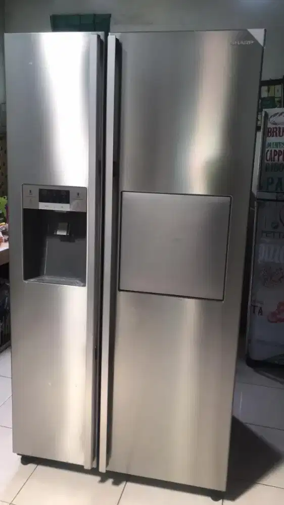 Kulkas side by side normal digital