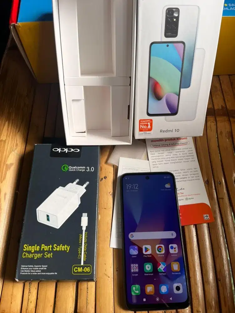 Jual redmi 10 ram 4/64 gb