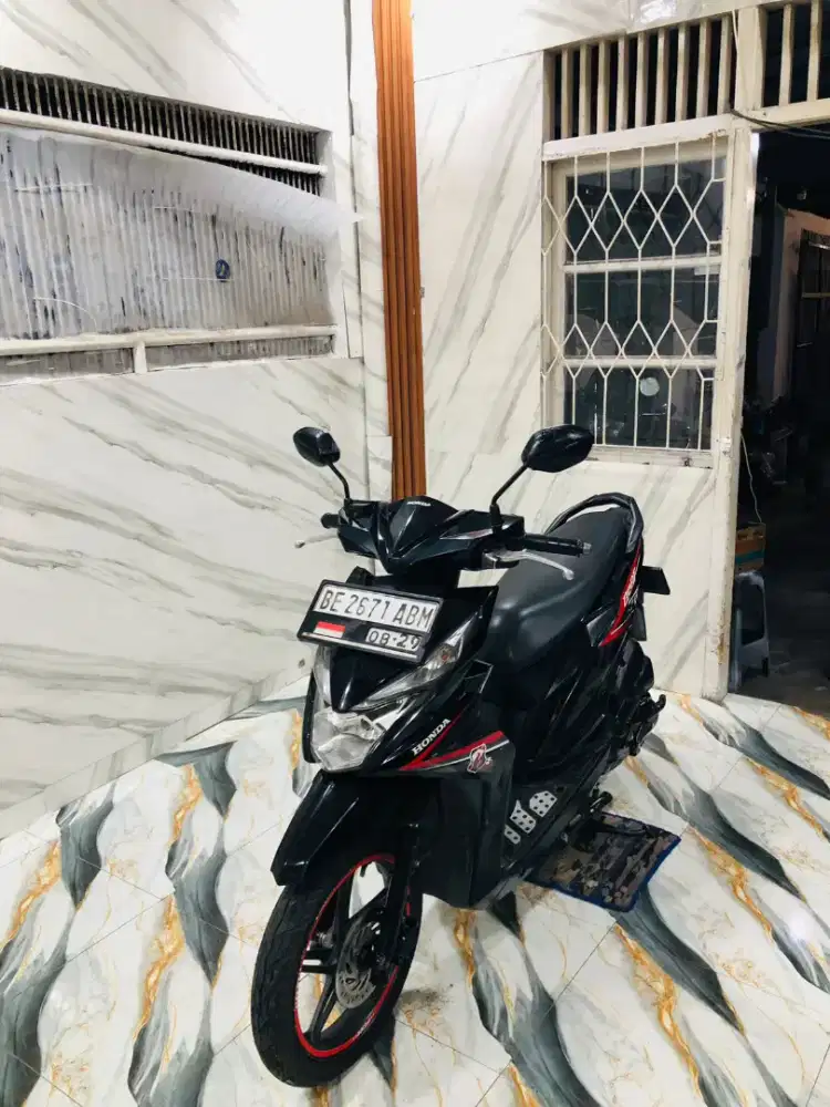 BEAT NEW DIGITAL ISTINEWA 2019 Pajak Hidup