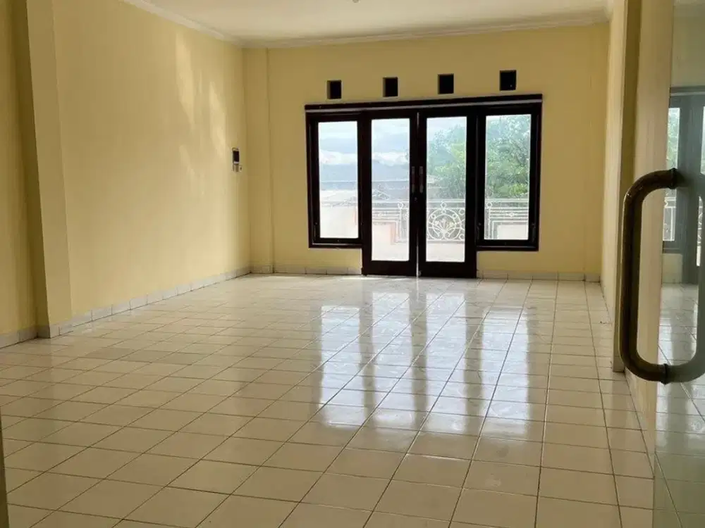 Ruko Bagus Lokasi Visibilitas Tinggi Dijual, di Cargo, Denpasar Area