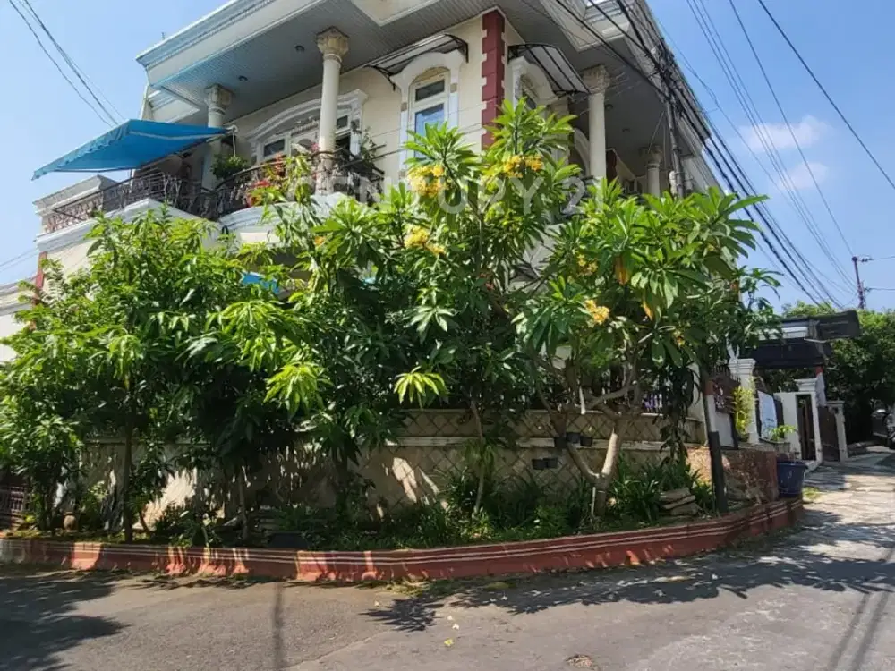 Rumah 2 Lantai, Full Furnished, Hook, Area Bukit Sari.