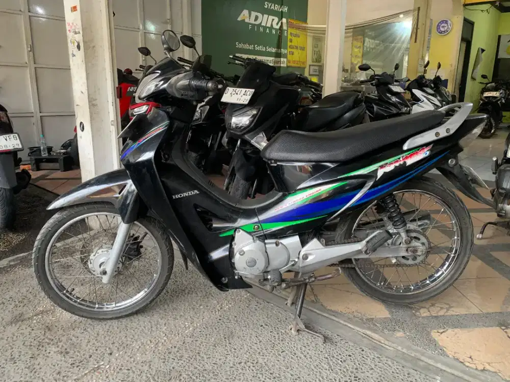 Honda Kharisma 125D Tahun 2002
