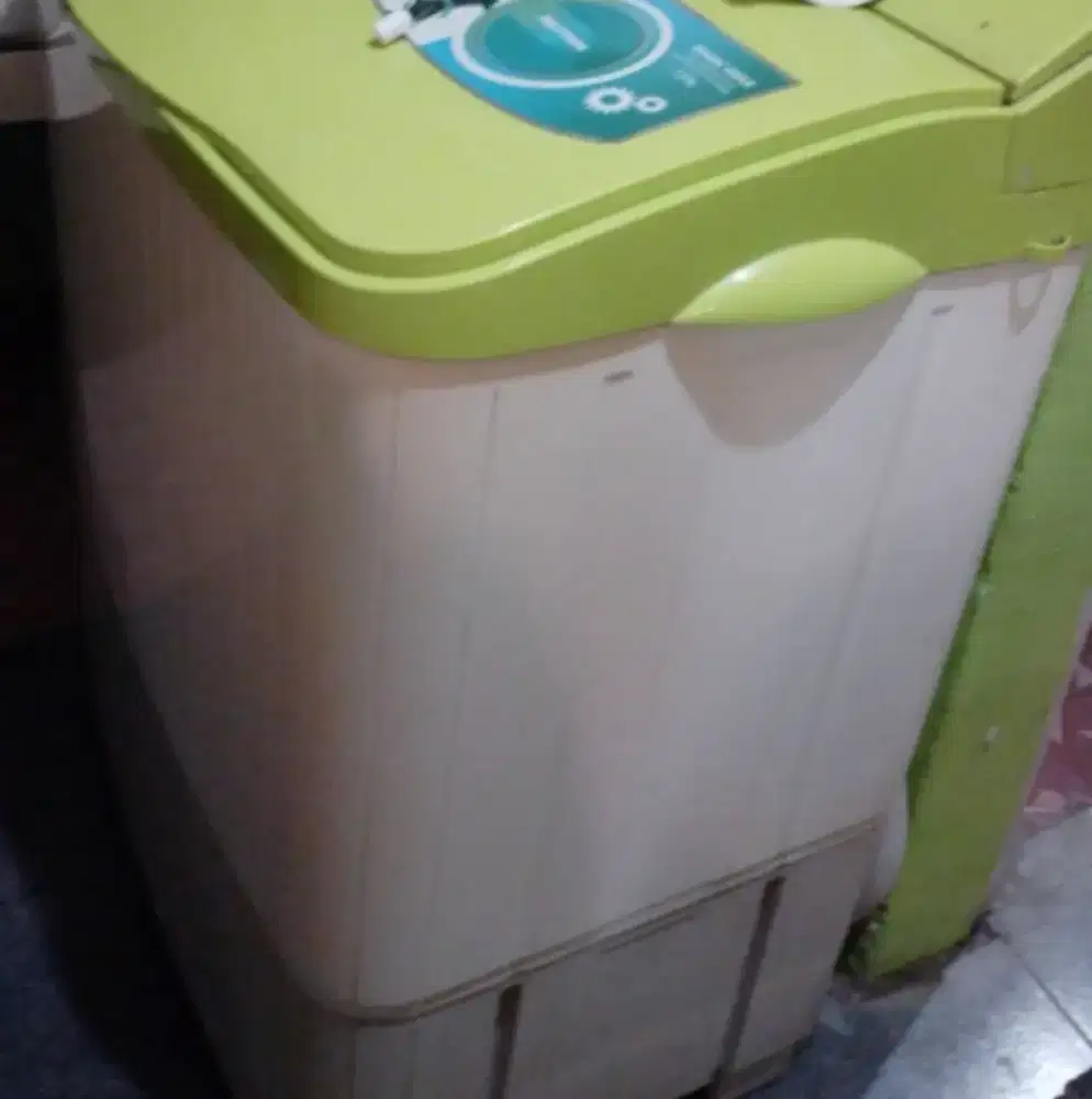 Mesin cuci 2 tabung