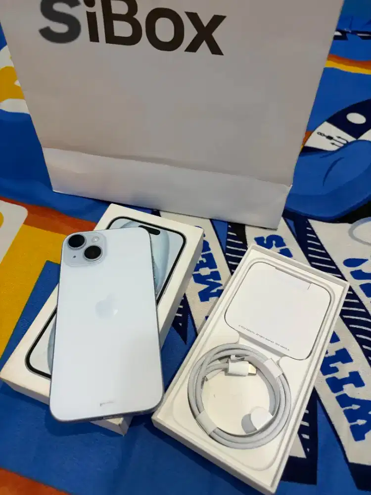 Iphone 15 128GB Blue Resmi Likenew