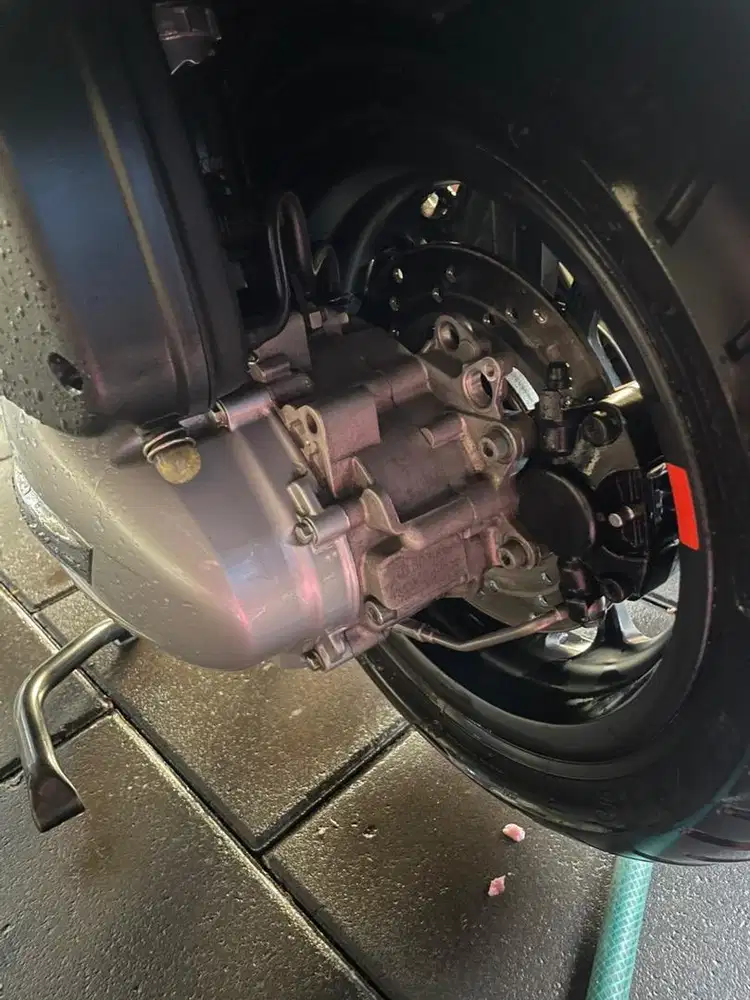 Vespa gts 150 super sport nik 2025