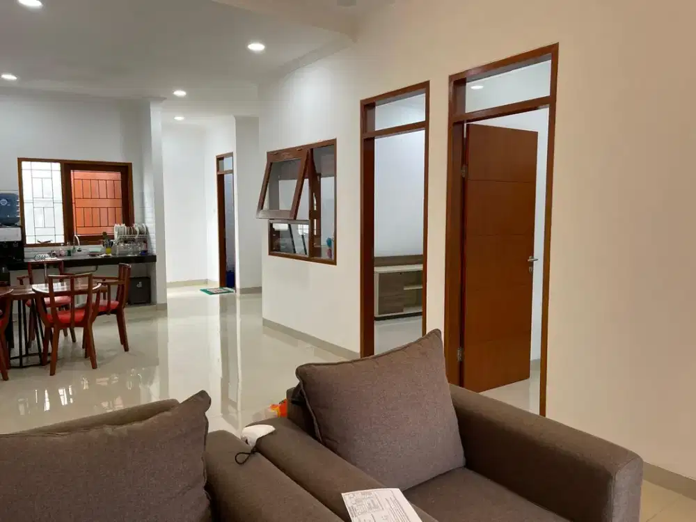 Jarang ada Dijual Rumah Minimalis Alam Asri Hijau Ciawitali Cimahi Citeureup