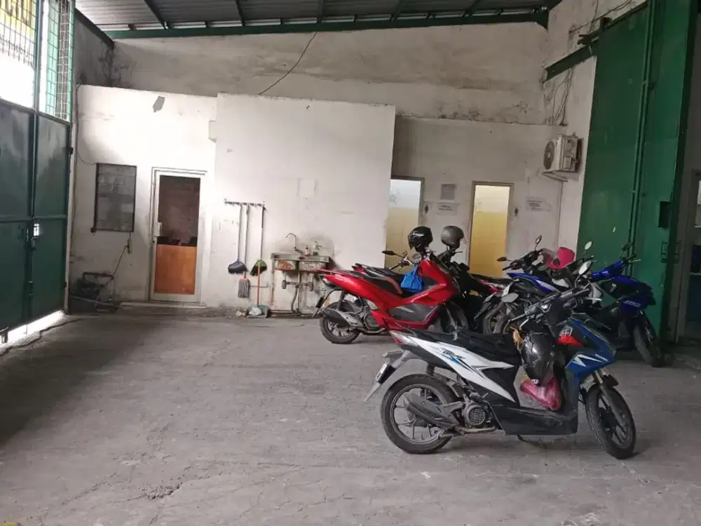 Gudang Di Pergudangan 8 Kosambi Tangerang Luas 1000m2 SHM Strategis
