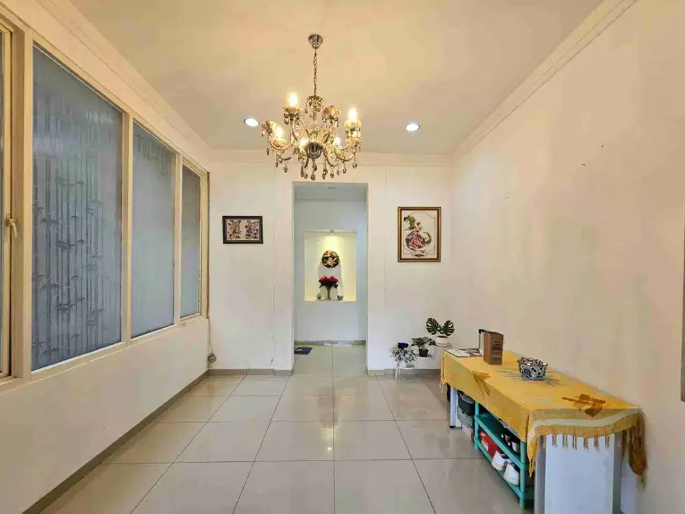 Rumah Alam Sutera Aurora siap huni bagus strategis bebas banjir