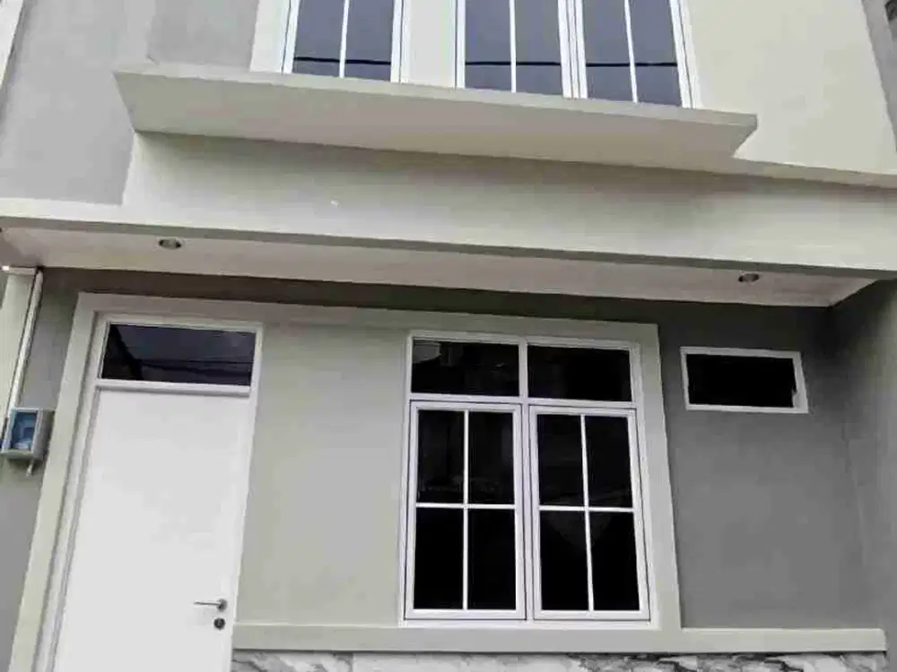 Jual cepat Rumah Modern Minimalis di cempaka putih lokasi strategis bebas banjir