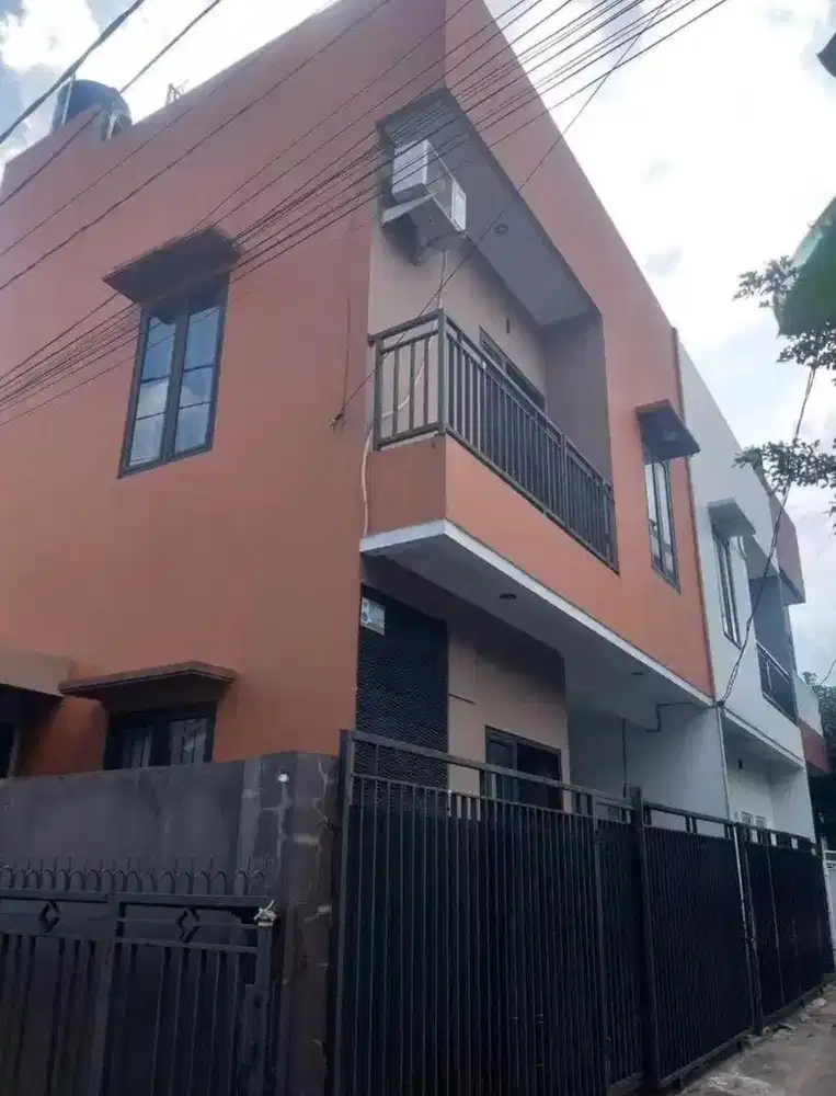 Dijual Rumah CONDET jaktim
