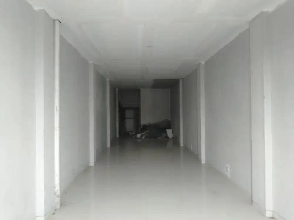 Ruko Di Jalan Raden Saleh Ciledug Tangerang Luas 3,5x28m 3 Lantai SHM