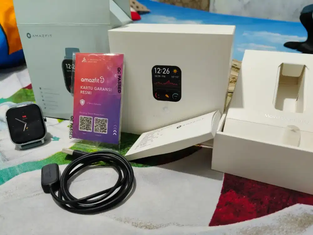 Jam tangan Amazfit GTS