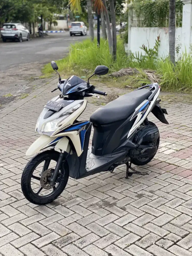 VARIO KZR 125 FI 2012