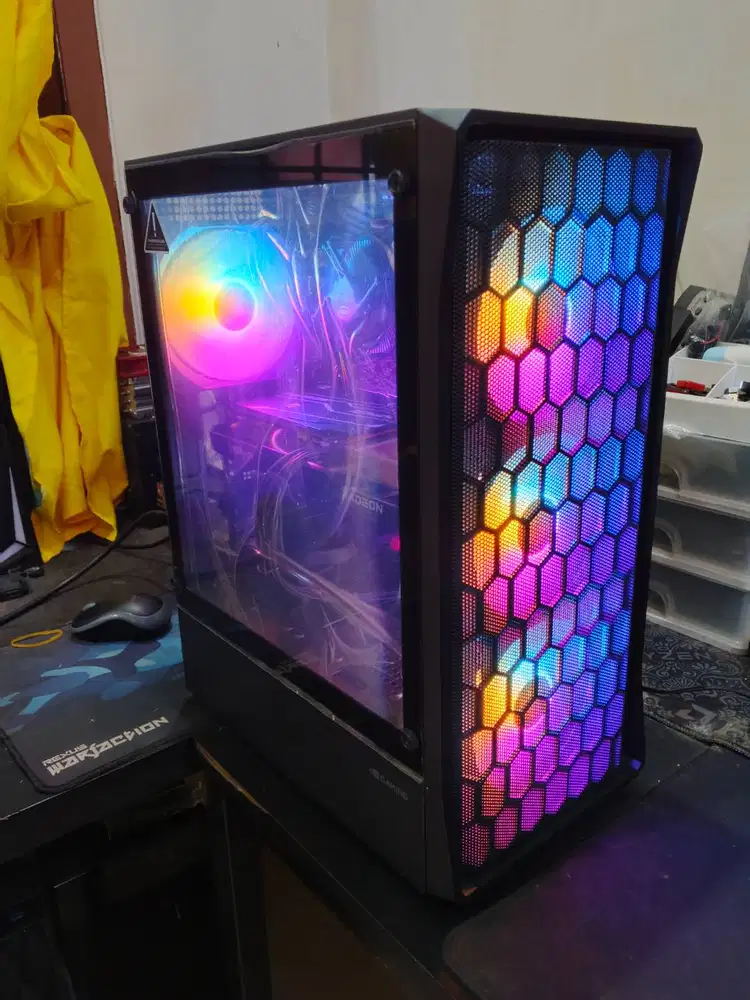 PC Gaming Intel i5 10400F RX 6600 8GB