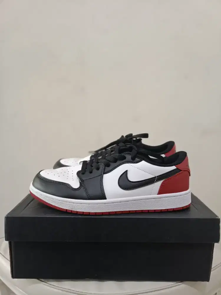Sepatu Nike Air Jordan Low Retro OG Black Toe