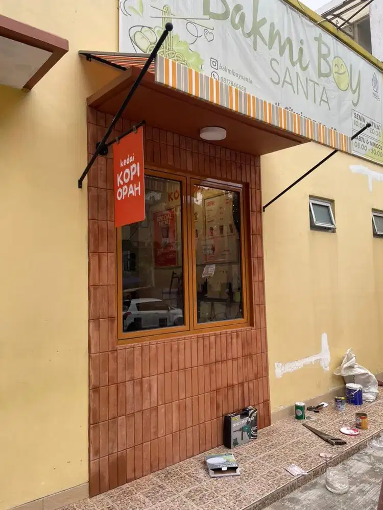Barista coffee kopi di dekat pasar santa