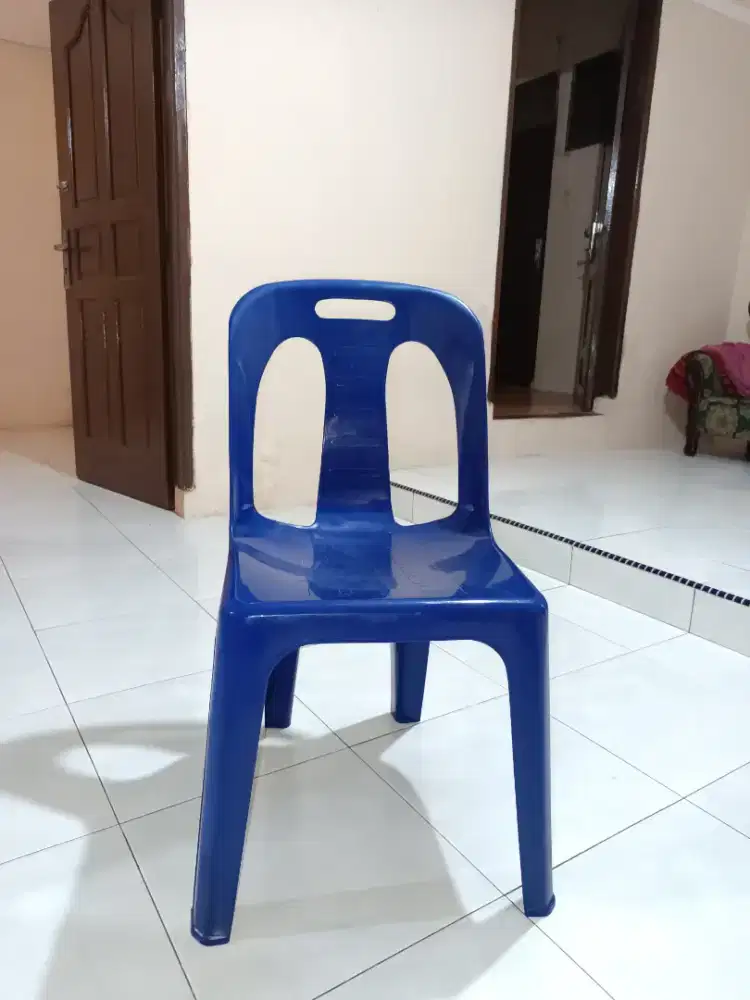 Kursi Plastik Twinpan TA01