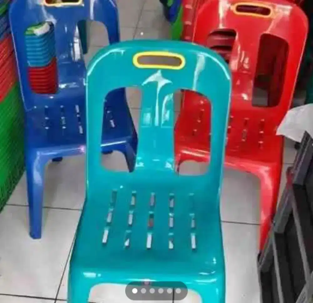 Kursi plastik Twinpan 9188