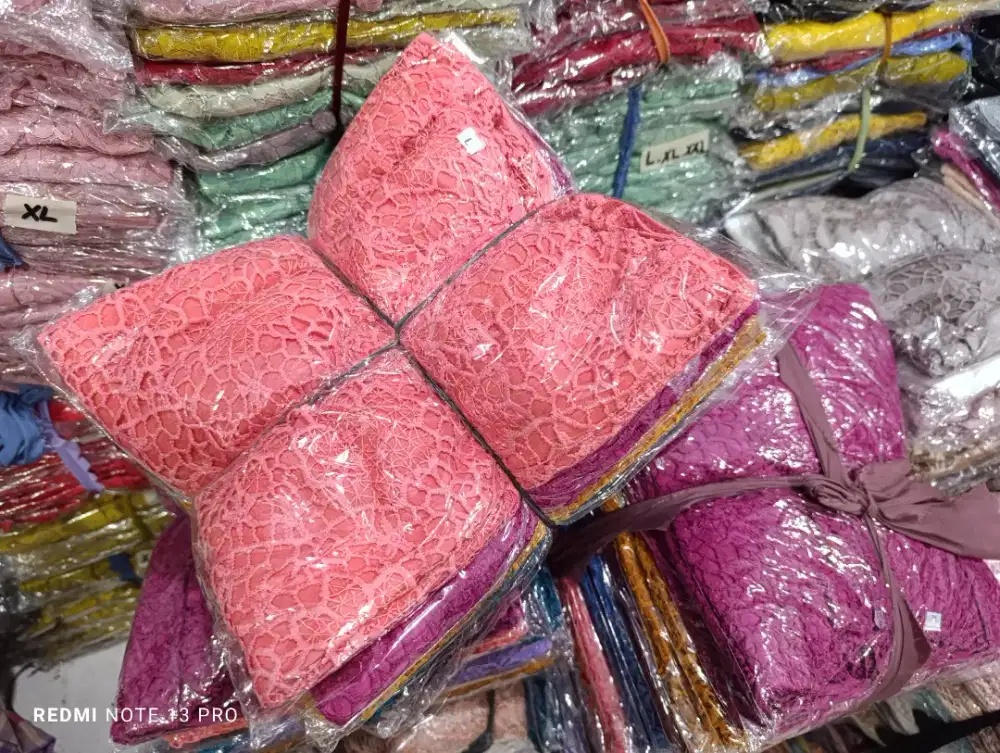 Dibutuhkan cewek utk live jualan