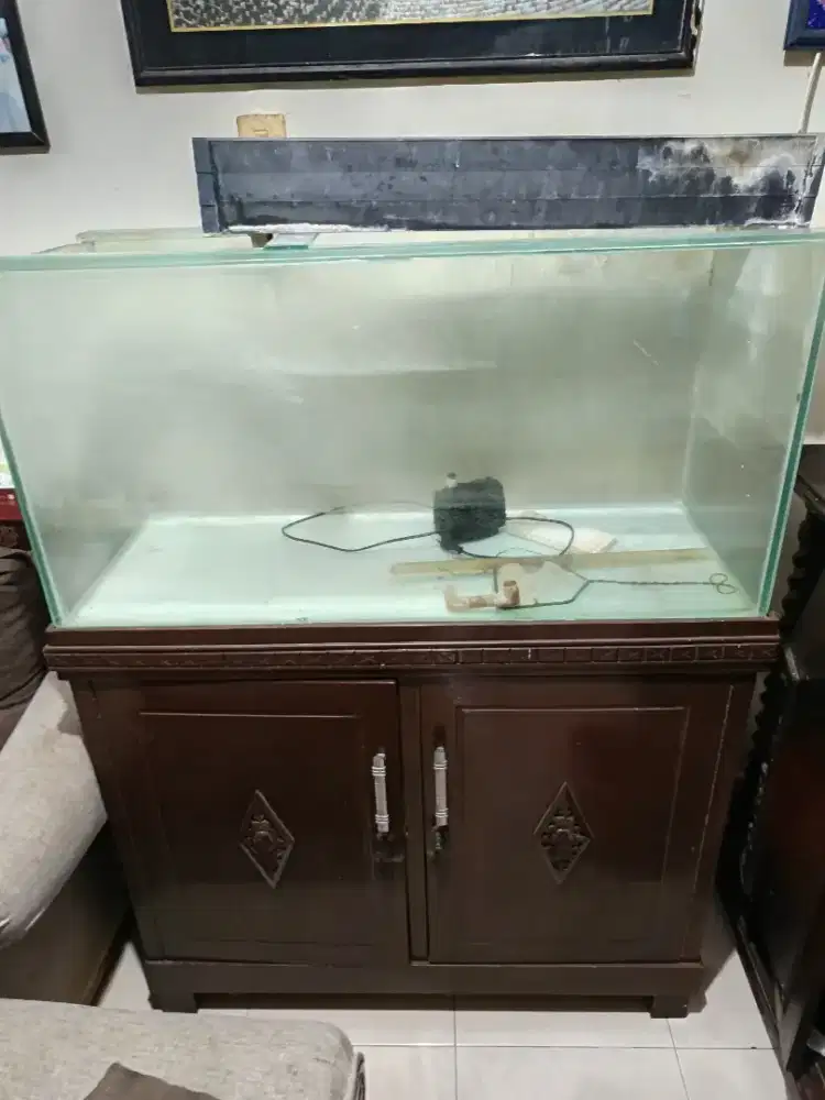 Aquarium kabinet