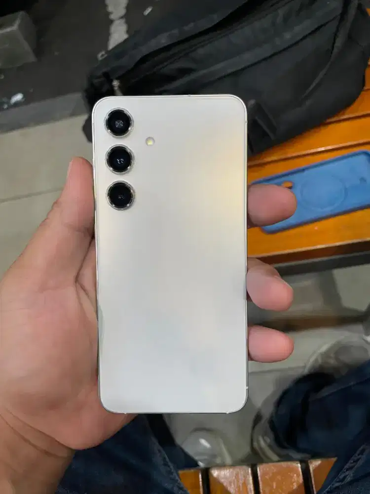 Samsung S24 5G basic ram 8 / 256gb