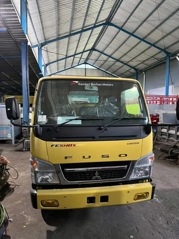 MITSUBISHI FUSO FE SHDX CANTER 6 RODA