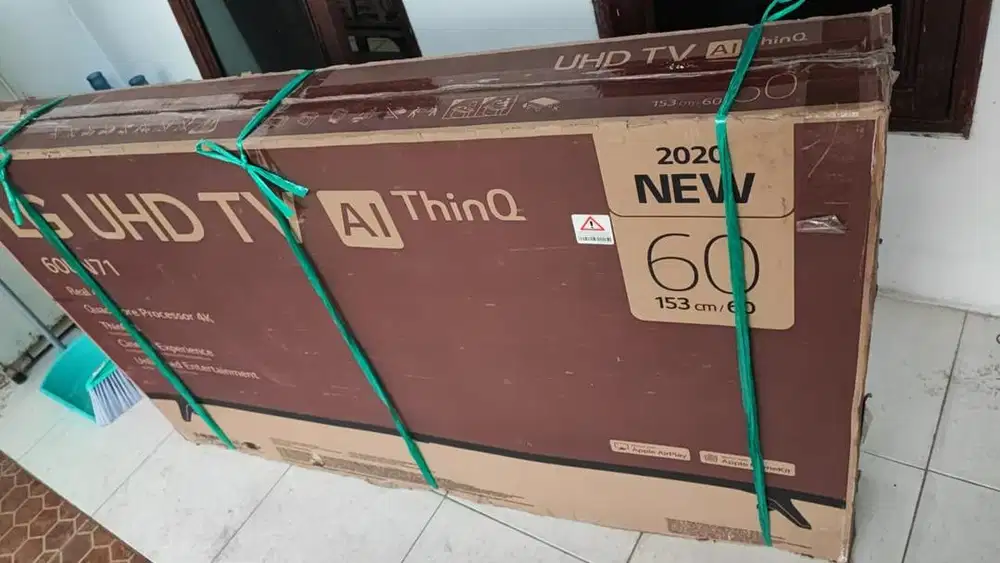 Televisi LG UHD AI ThinQ 60-153cm