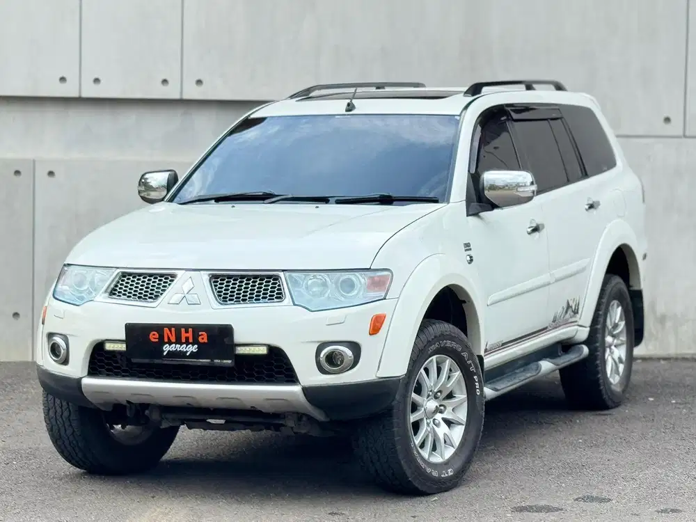 Mitzubishi PAJERO DAKAR 2.5 A/T 4X4 2012.. eNHa garage Semarang..