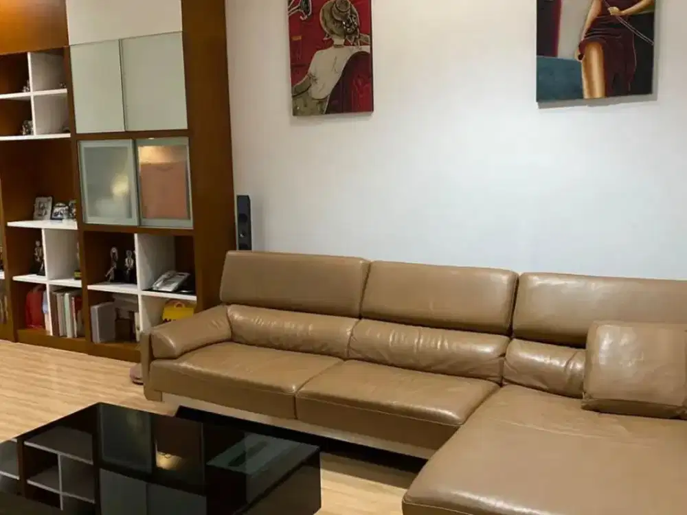 Rumah Gold Coast PIK uk 10x30 Semi Furnish Hrg 15,5M negoo