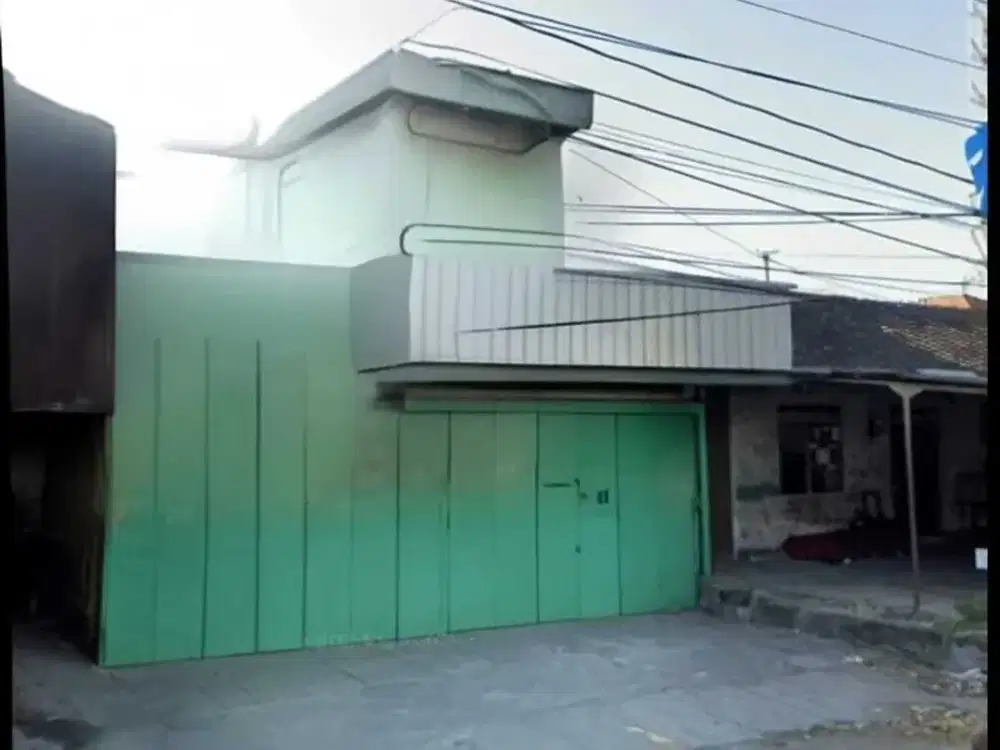 Di jual murah  ruko 2 LT luas 120 m2 pinggir jalan