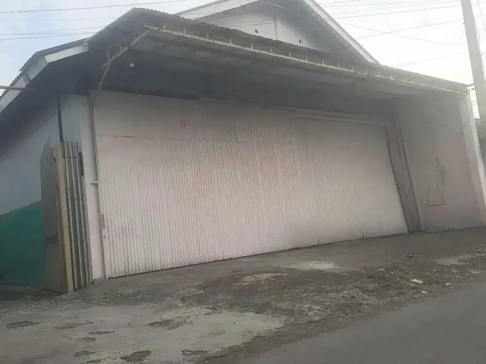 Di sewakan gudang di Mojolaban