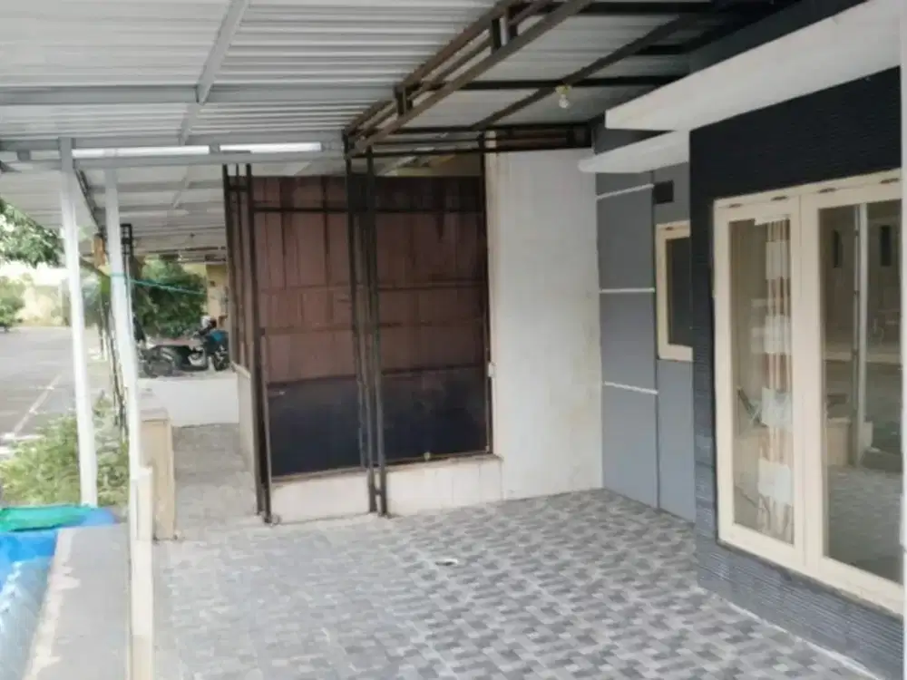 Di sewakan bersih AC  cluster nyaman