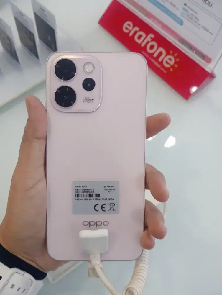 Pre-order Reno15 bisa cicilan tanpa kartu kredit syarat cukup KTP saja