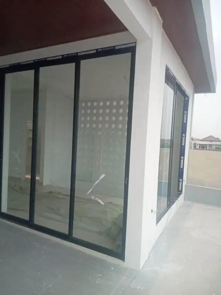 Sekat kaca,pintu kaca, jendela kaca