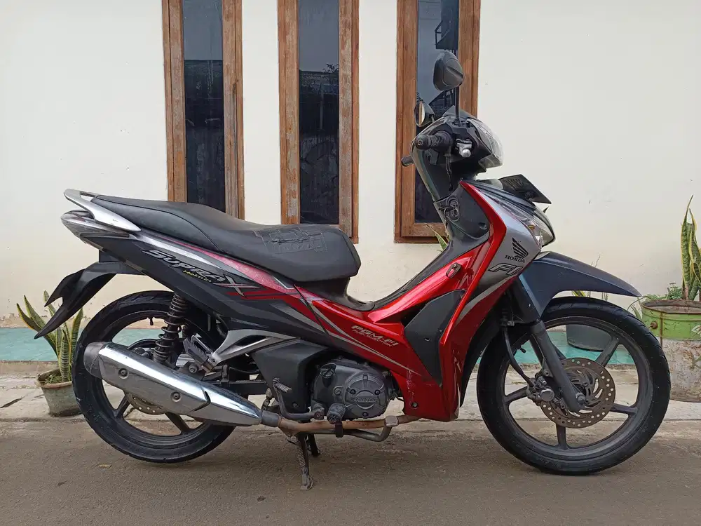 Honda supra helmin 2014 pajak hidup