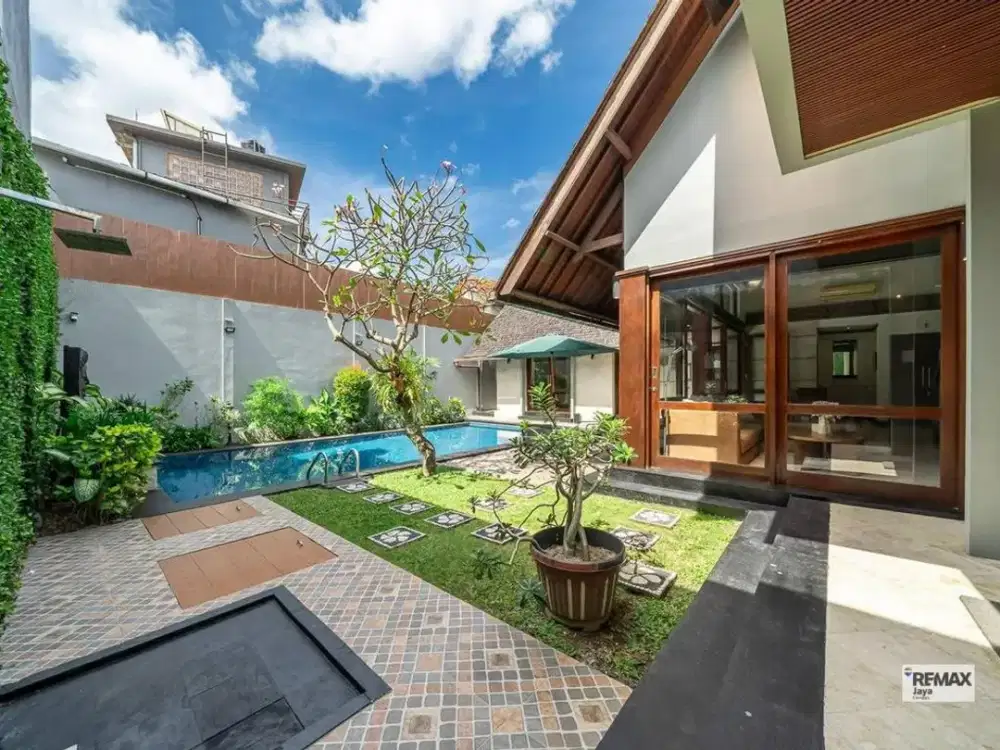 Modern 3 Bedroom Villa For Sale In Umalas, Canggu