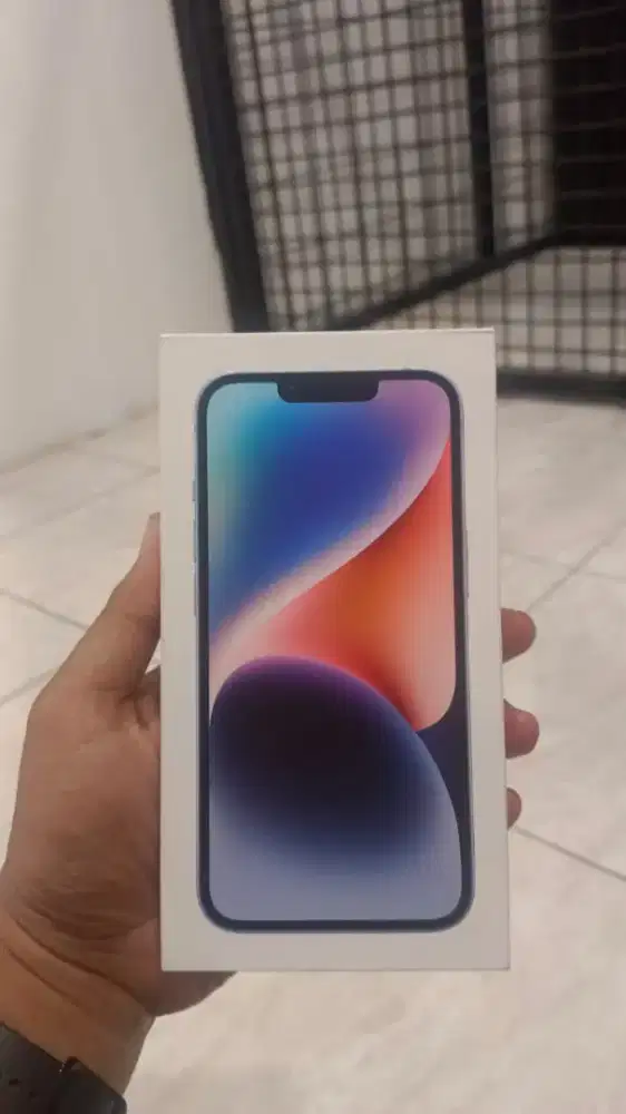 iPhone 14 128 blue